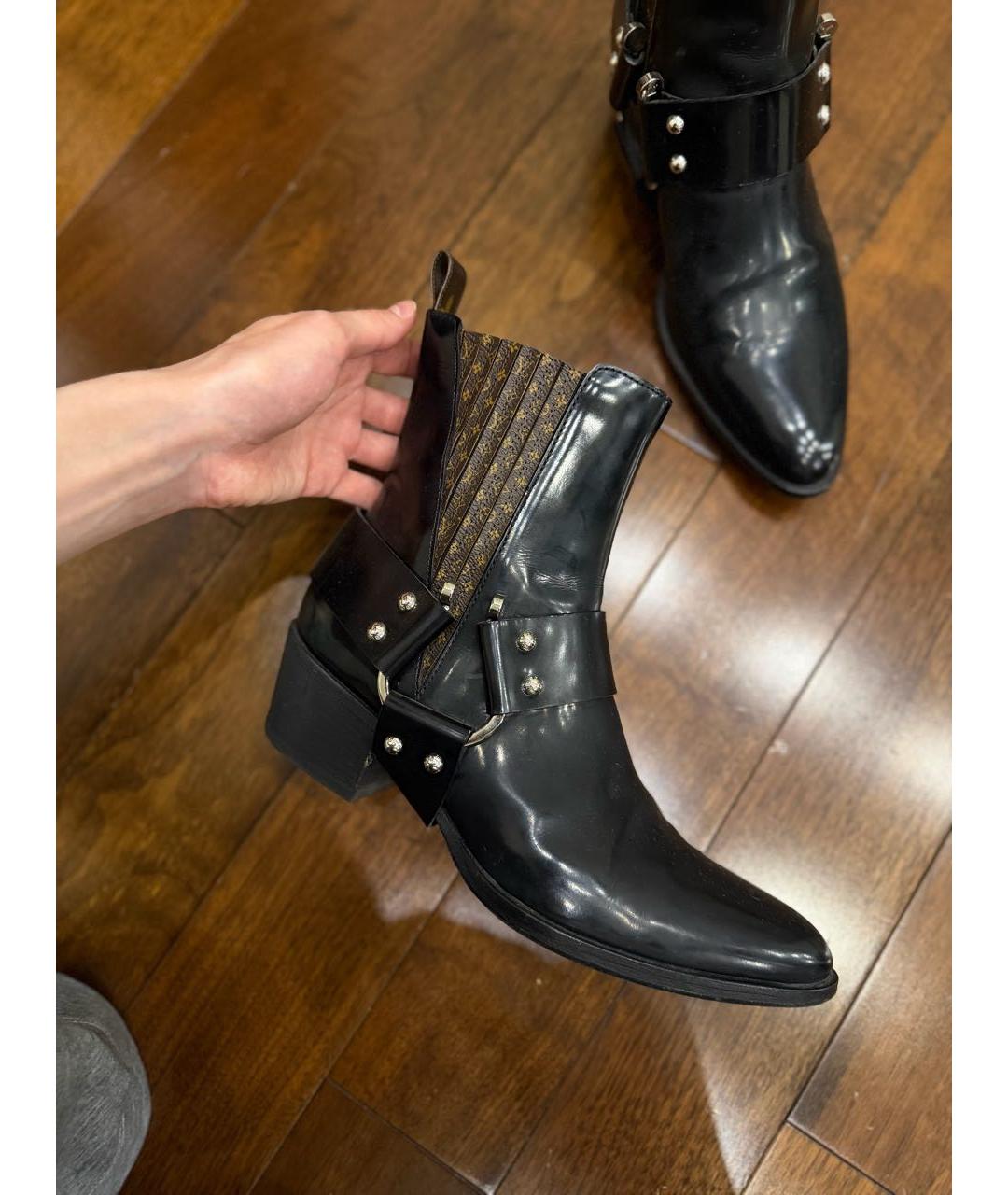 LOUIS VUITTON Черные полусапоги из лакированной кожи, фото 3