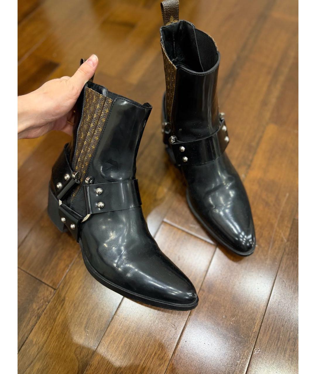 LOUIS VUITTON Черные полусапоги из лакированной кожи, фото 2