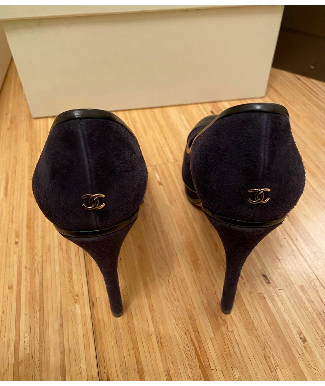 CHANEL PRE-OWNED Темно-синие замшевые туфли, фото 3