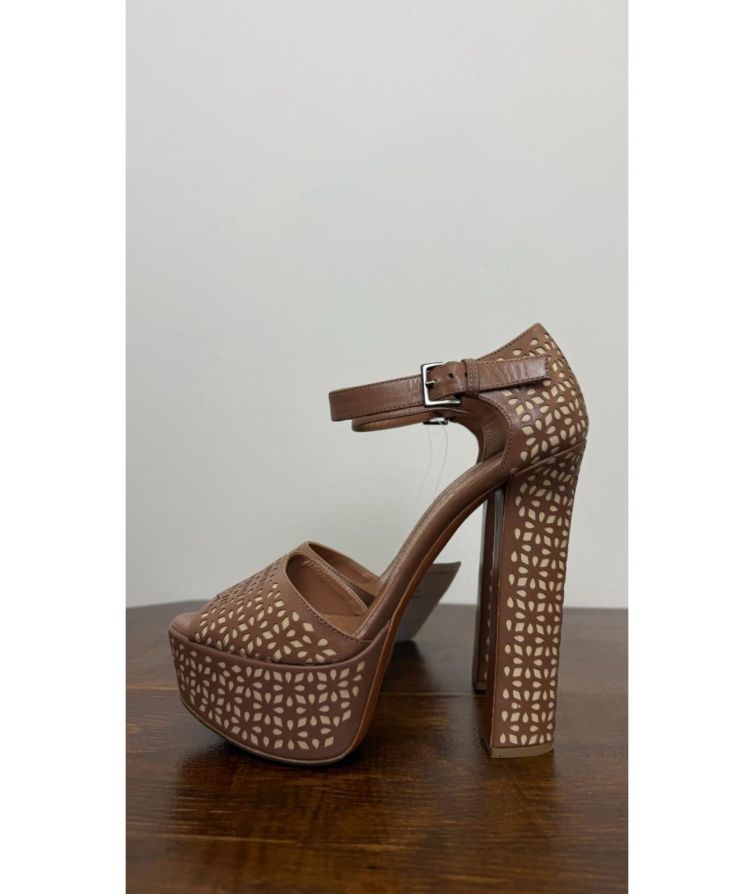 ALAIA Коричневые кожаные босоножки, фото 6