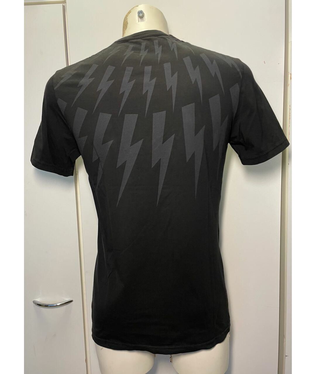 NEIL BARRETT Черная хлопко-эластановая футболка, фото 2