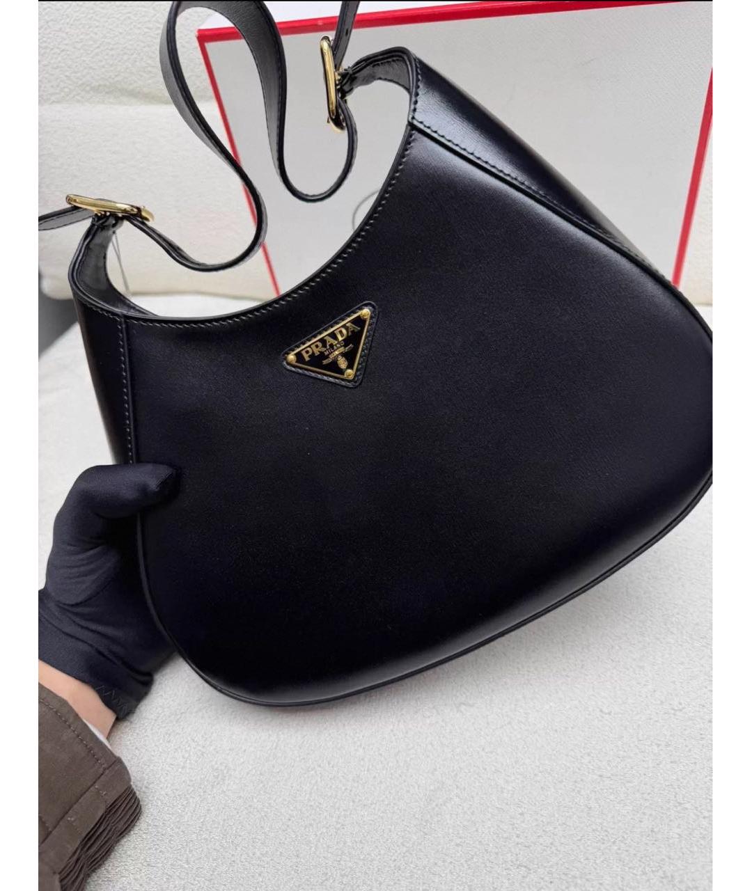 PRADA Черная кожаная сумка с короткими ручками, фото 5