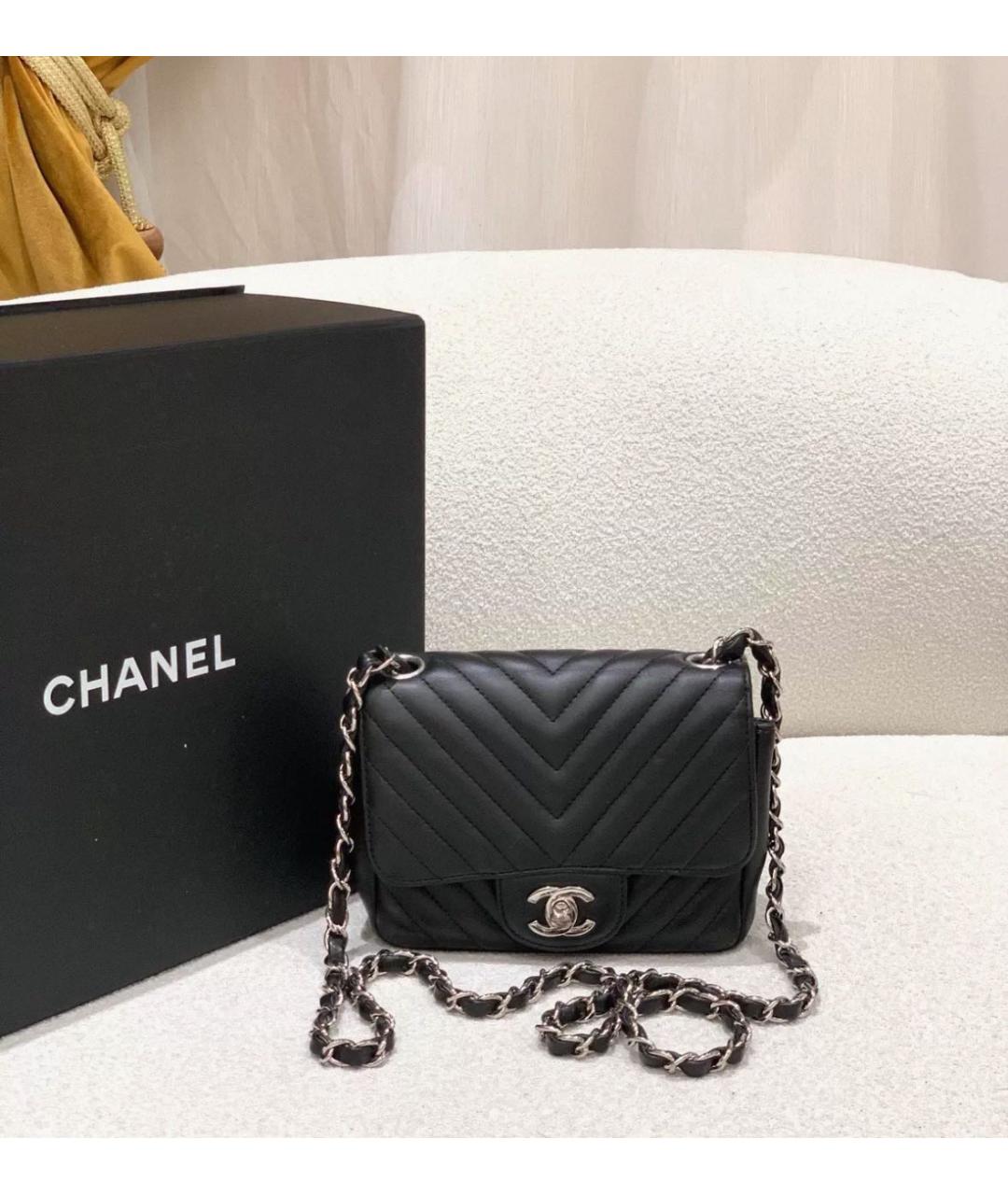 CHANEL Черная кожаная сумка через плечо, фото 2