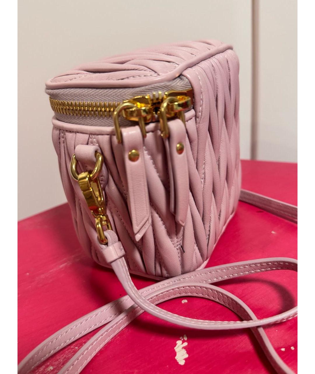 MIU MIU Розовая кожаная сумка через плечо, фото 4