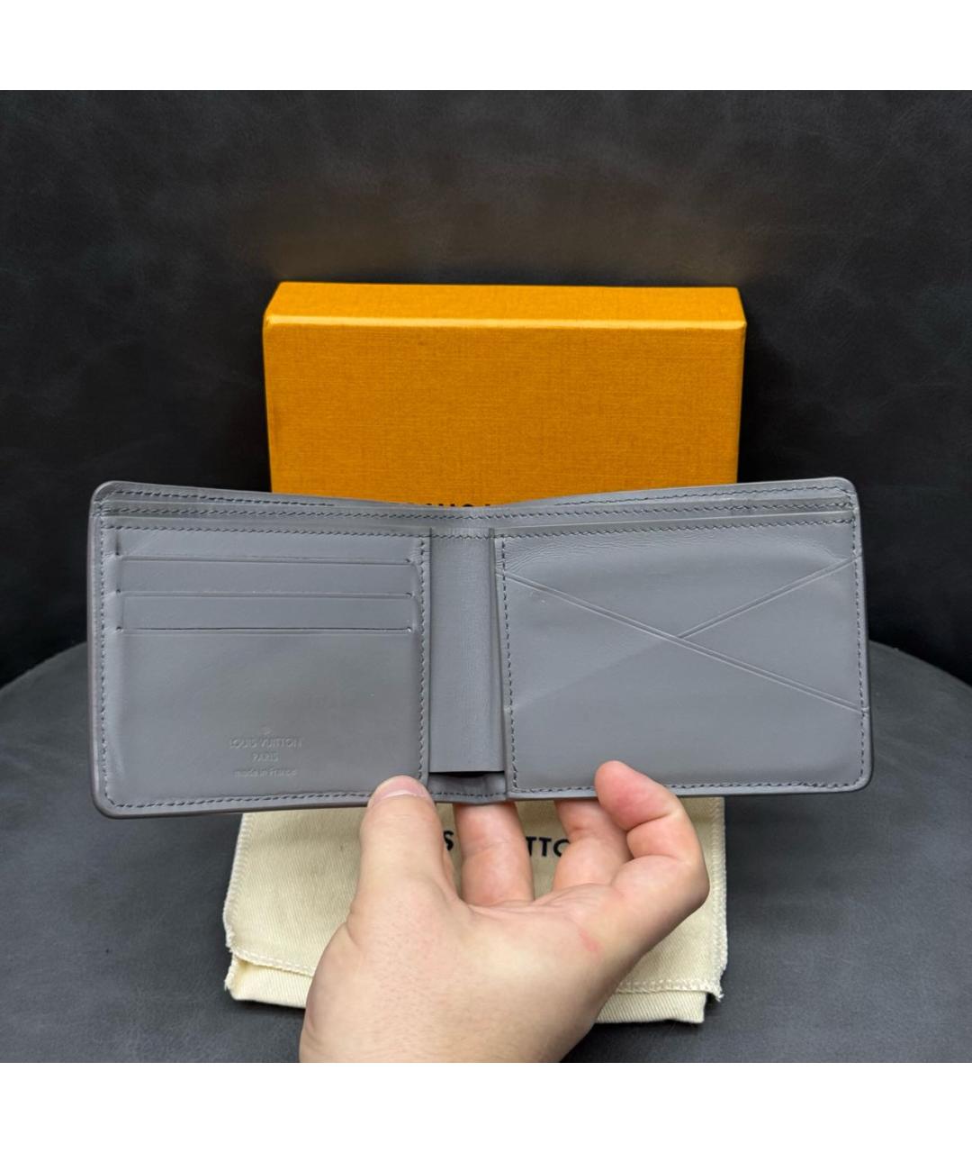 LOUIS VUITTON Серый кожаный кошелек, фото 6