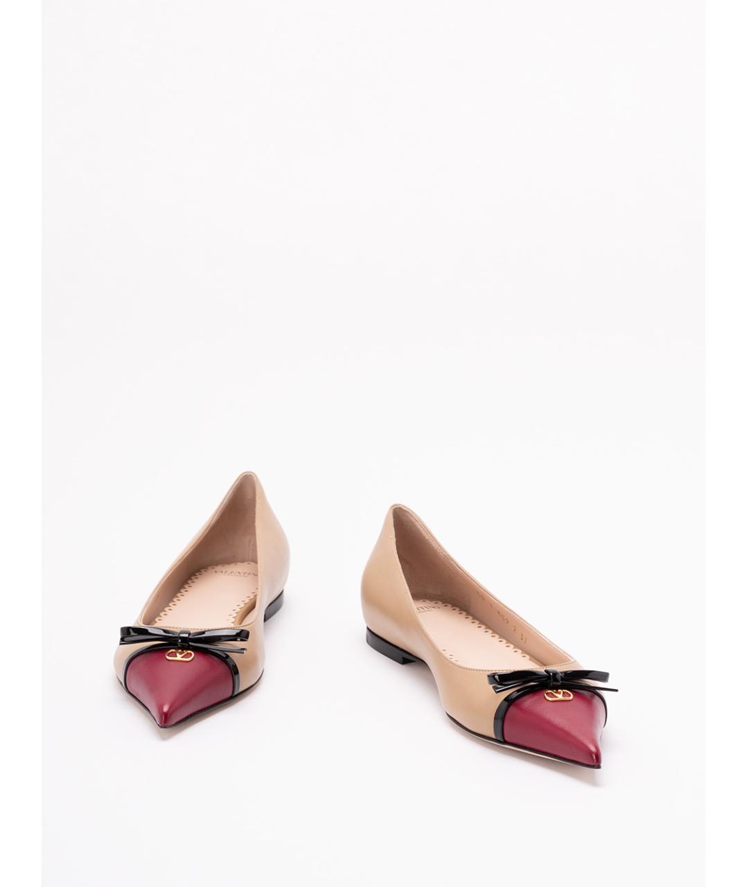 VALENTINO Бежевые кожаные балетки, фото 2