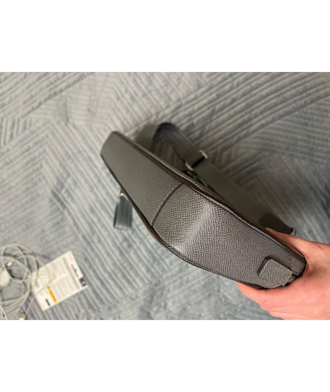 LOUIS VUITTON Серый кожаный портфель, фото 4