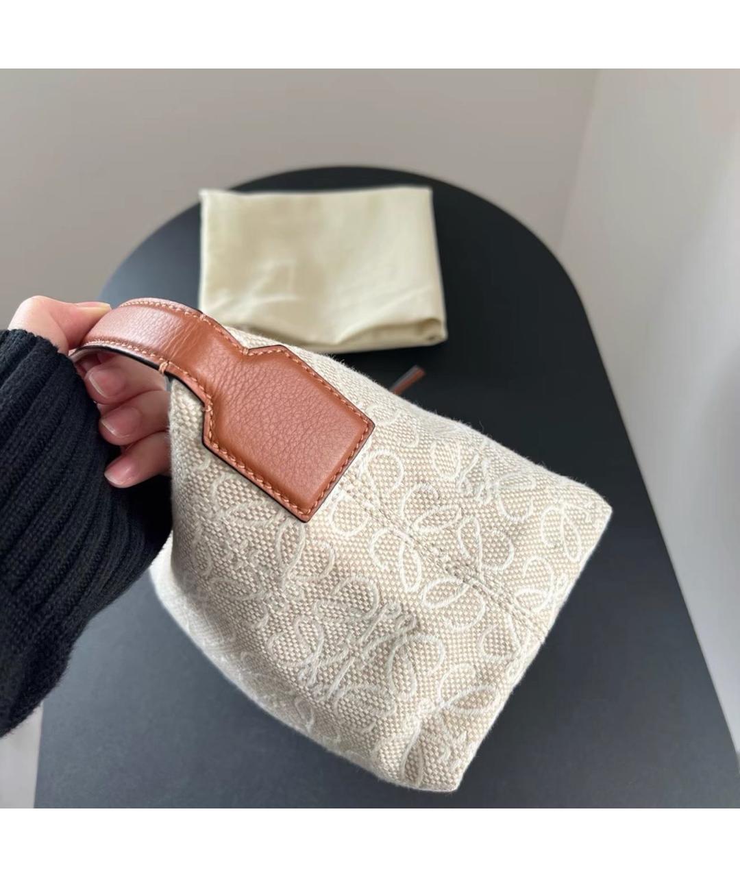 LOEWE Коричневая кожаная сумка с короткими ручками, фото 4