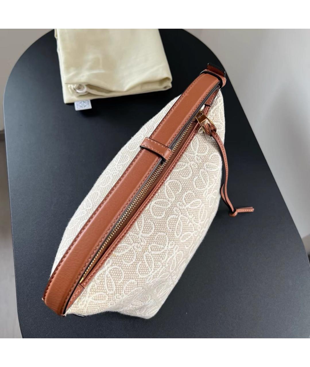 LOEWE Коричневая кожаная сумка с короткими ручками, фото 3