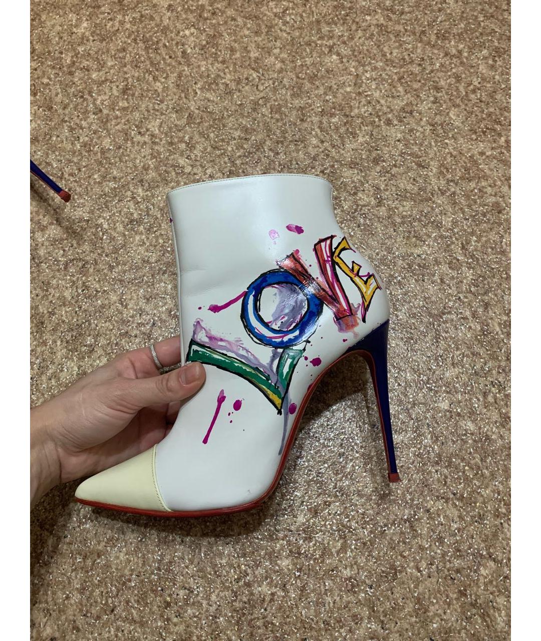CHRISTIAN LOUBOUTIN Белые кожаные ботильоны, фото 8
