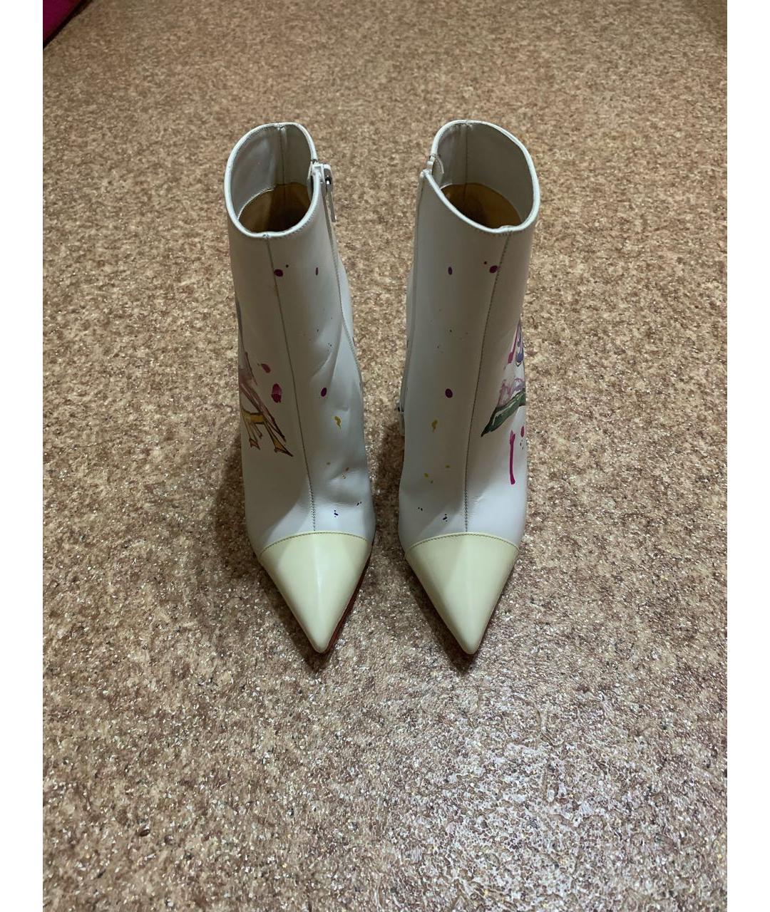 CHRISTIAN LOUBOUTIN Белые кожаные ботильоны, фото 3