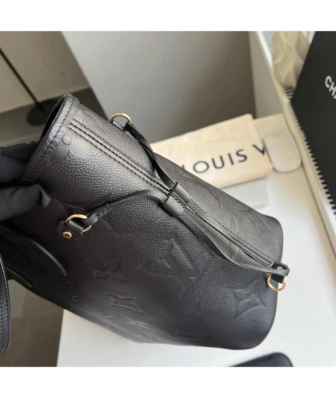 LOUIS VUITTON Черная кожаная сумка тоут, фото 4