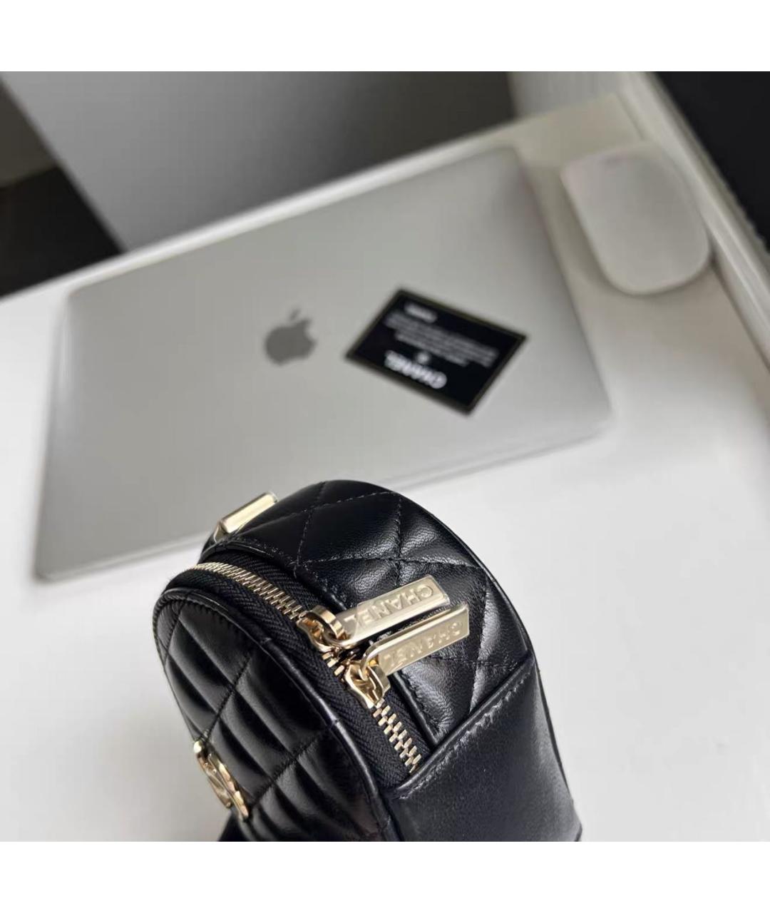 CHANEL Черная кожаная сумка с короткими ручками, фото 6