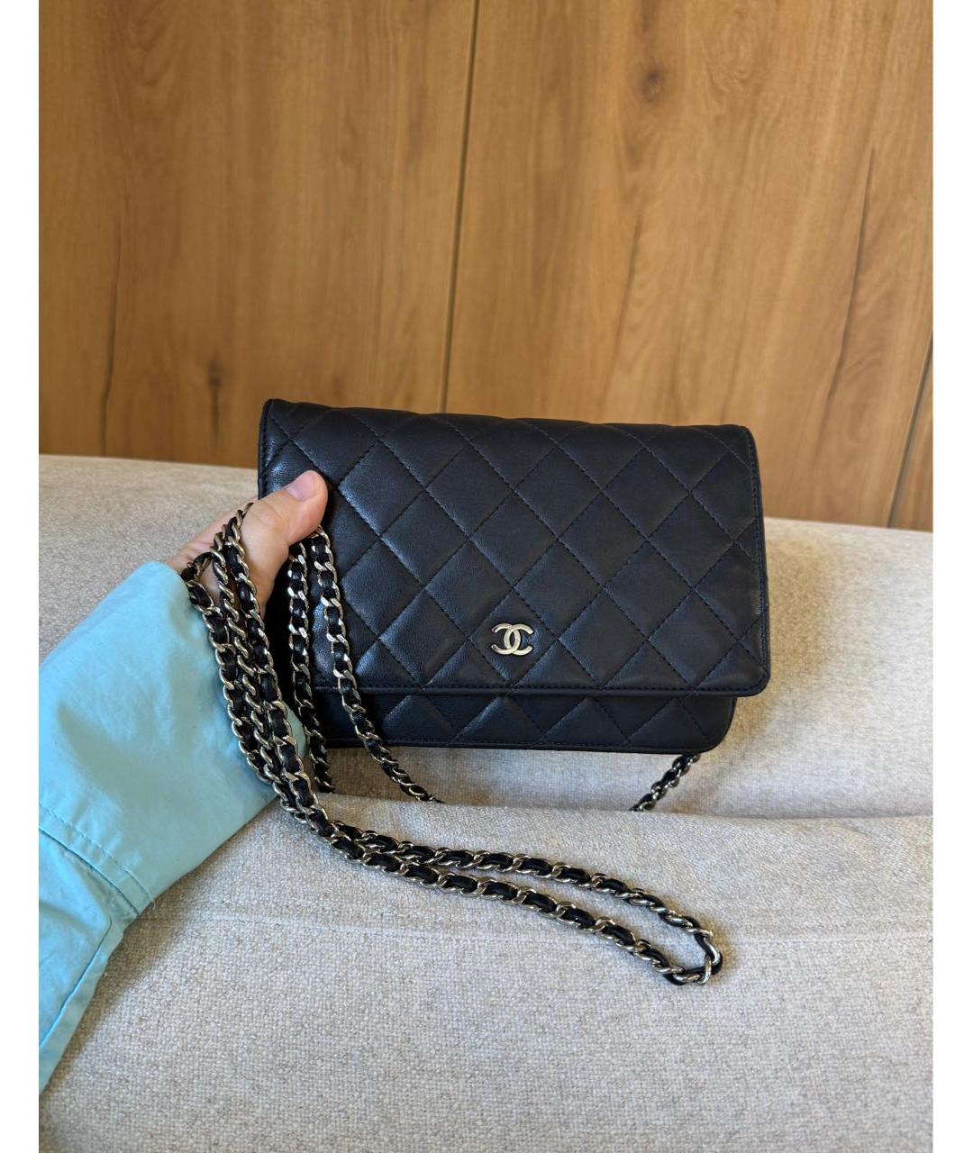 CHANEL Черная кожаная сумка через плечо, фото 3