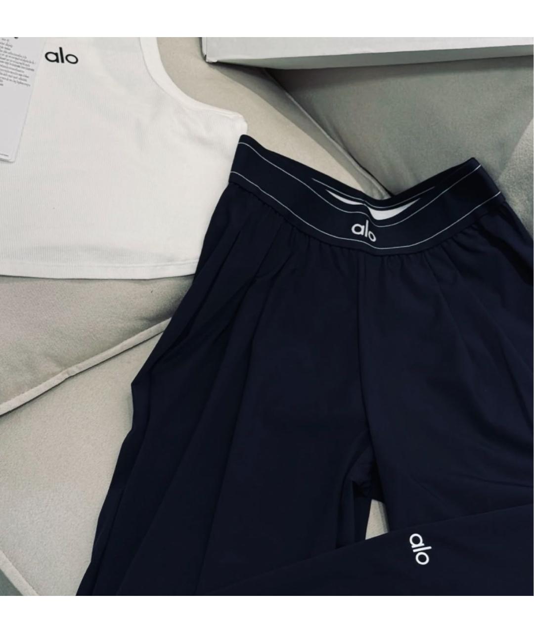 ALO YOGA Черные полиэстеровые спортивные брюки и шорты, фото 5