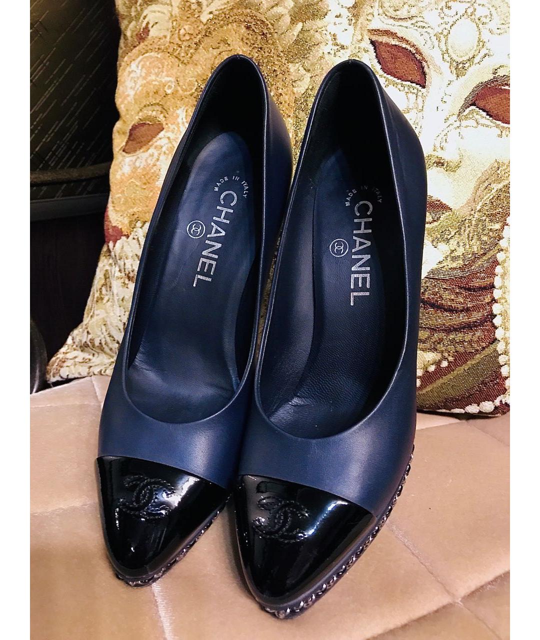 CHANEL Темно-синие кожаные туфли, фото 3