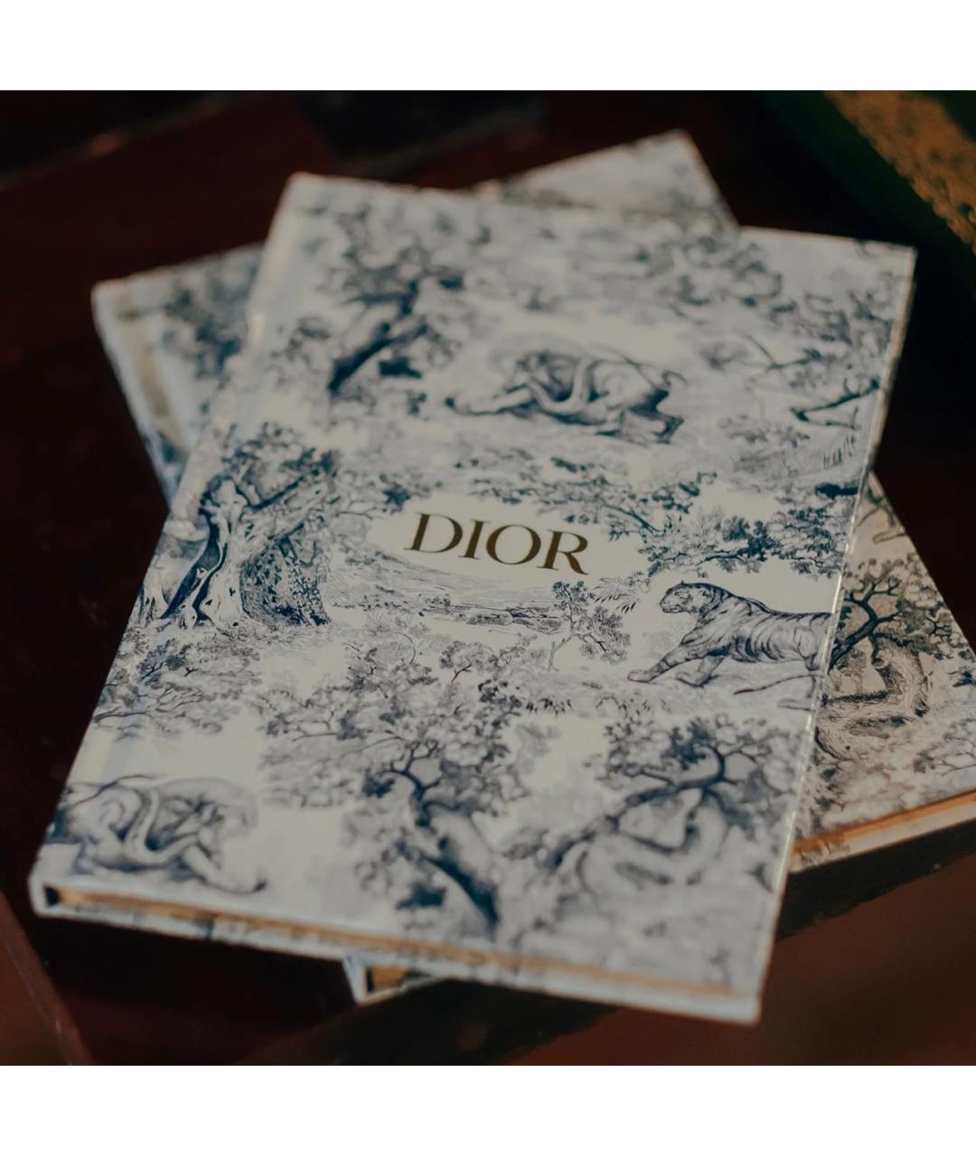 CHRISTIAN DIOR Книга, фото 3