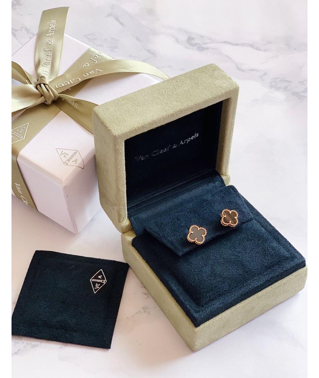 VAN CLEEF & ARPELS Черные серьги из желтого золота, фото 4