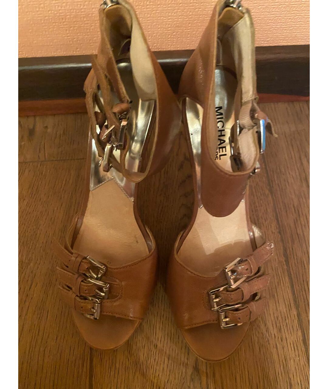 MICHAEL MICHAEL KORS Коричневые кожаные босоножки, фото 3