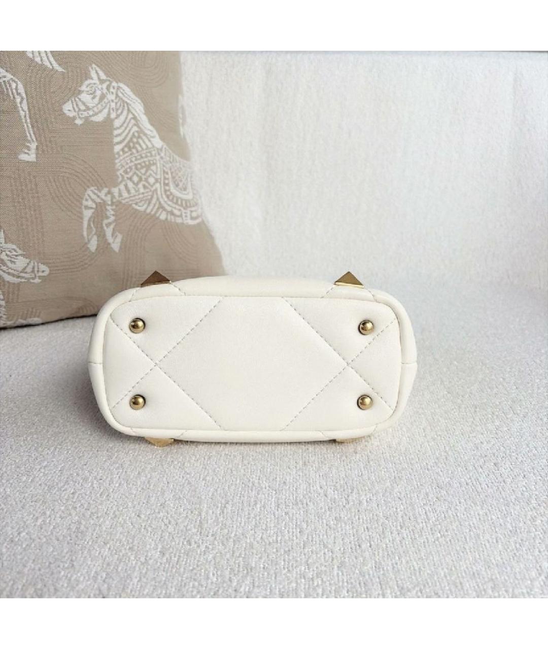 VALENTINO Белая кожаная сумка с короткими ручками, фото 5
