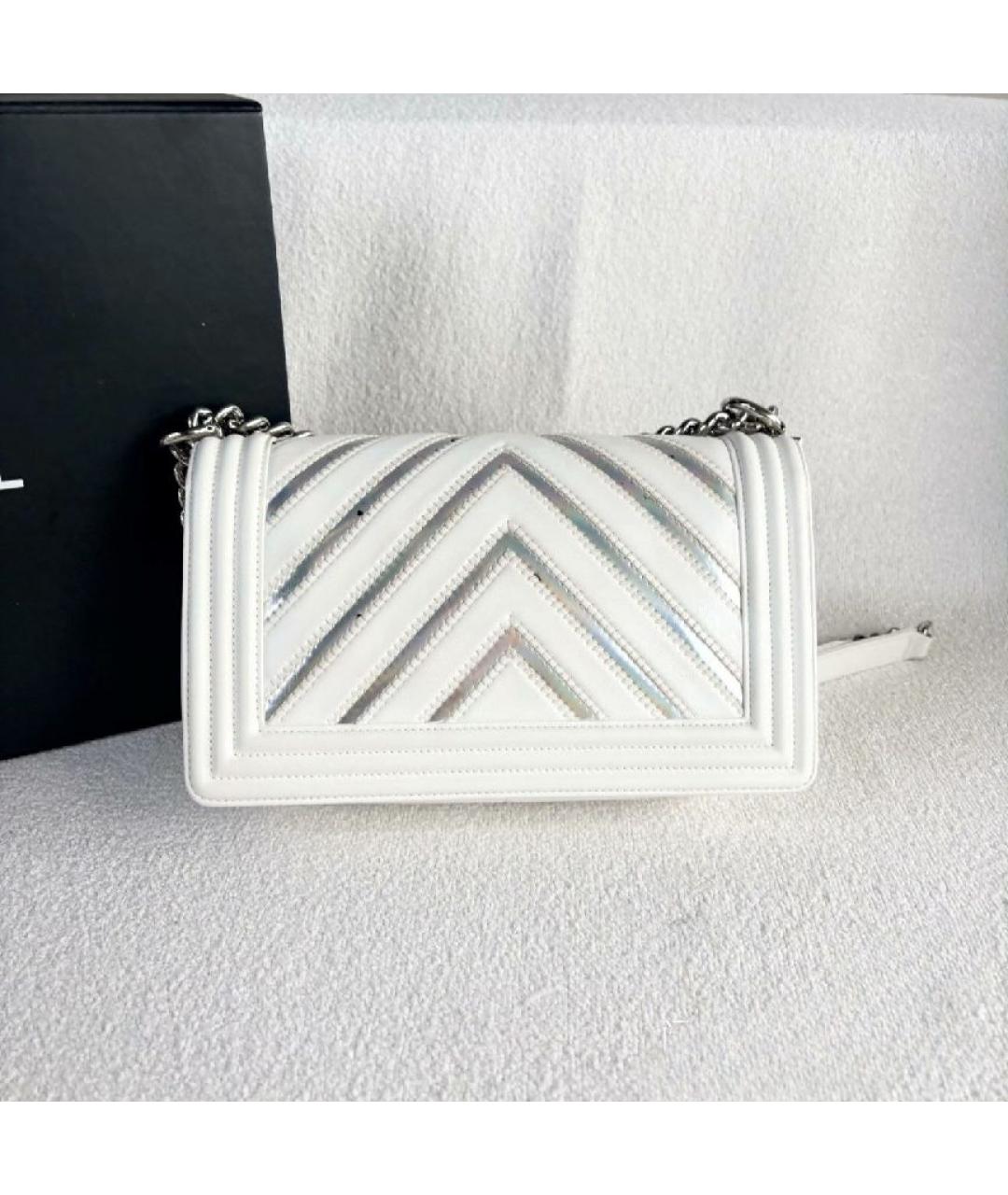 CHANEL Белая кожаная сумка через плечо, фото 9