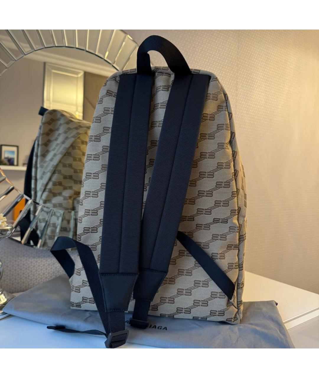 BALENCIAGA Бежевый тканевый рюкзак, фото 3