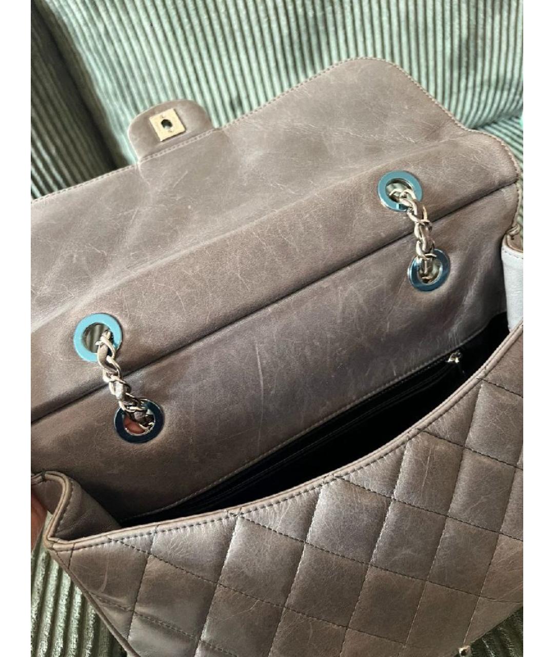 CHANEL Серая кожаная сумка через плечо, фото 3