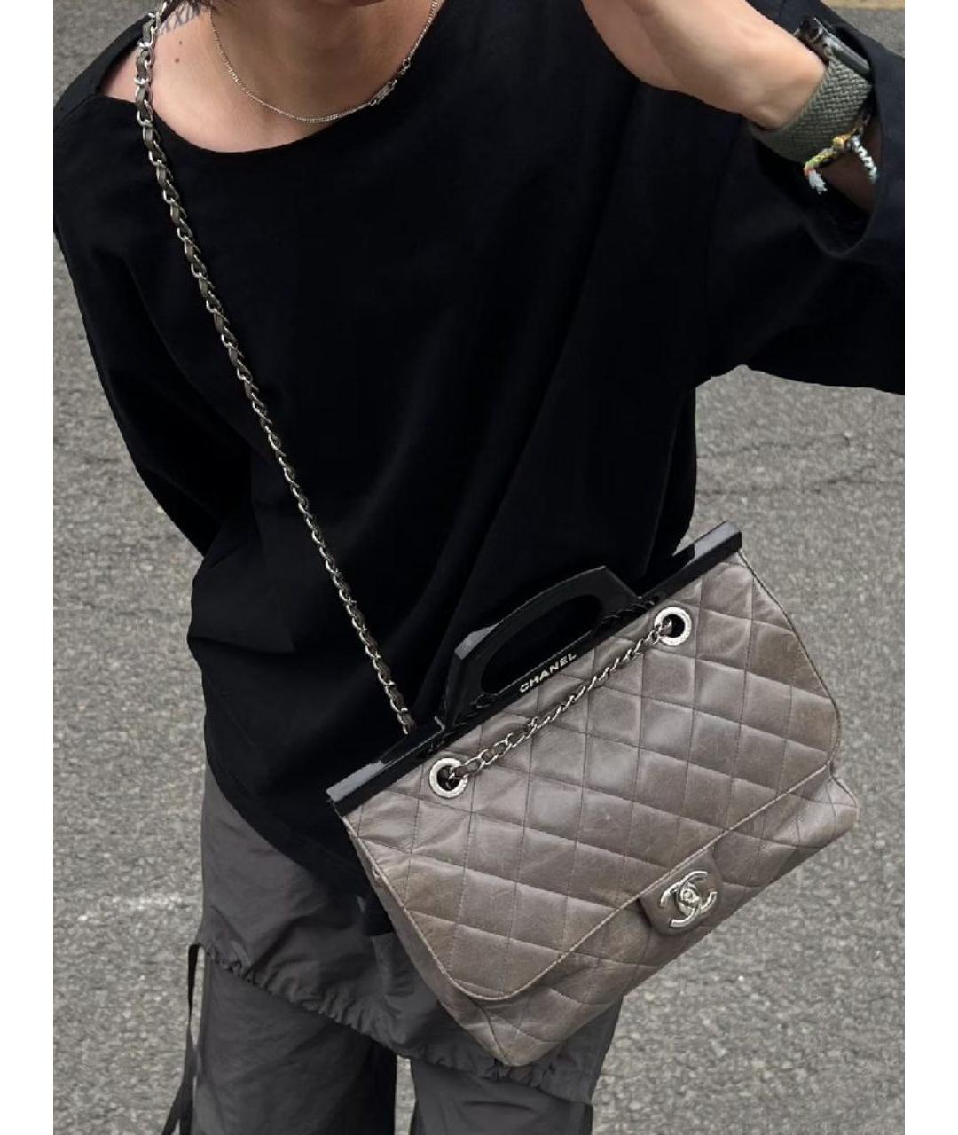 CHANEL Серая кожаная сумка через плечо, фото 4