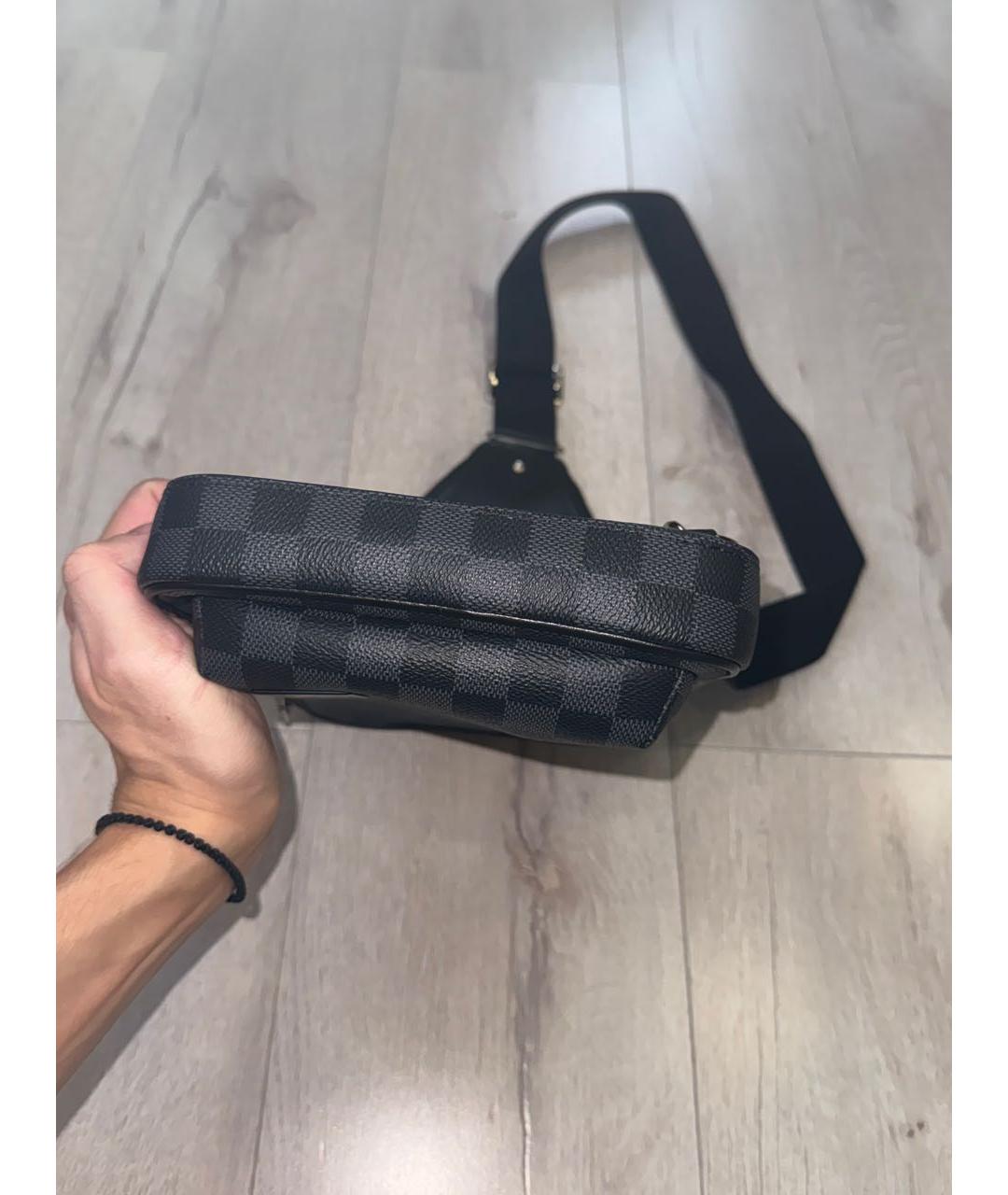 LOUIS VUITTON Черная барсетка, фото 7