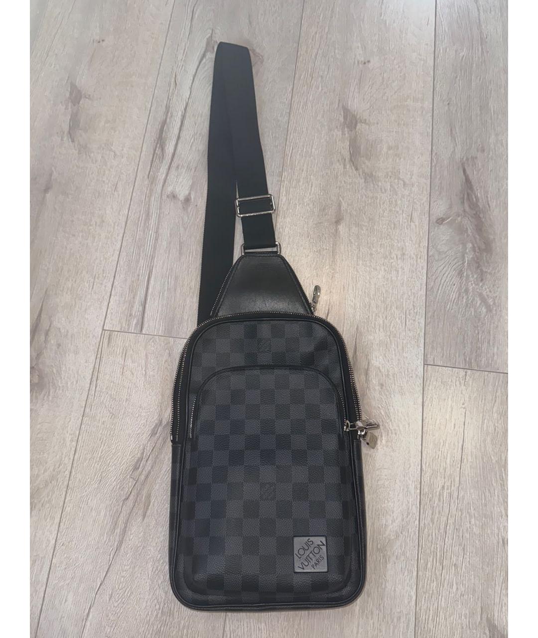 LOUIS VUITTON Черная барсетка, фото 9