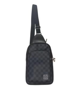 LOUIS VUITTON Барсетка