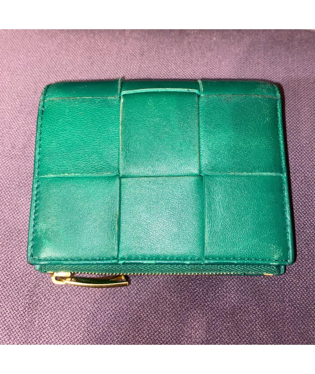 BOTTEGA VENETA Зеленый кожаный кошелек, фото 2