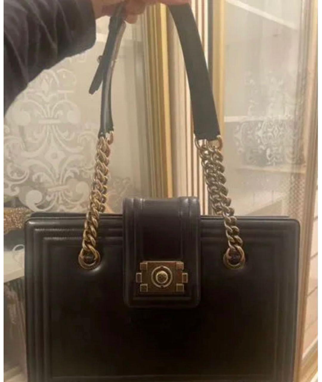 CHANEL Черная кожаная сумка через плечо, фото 2