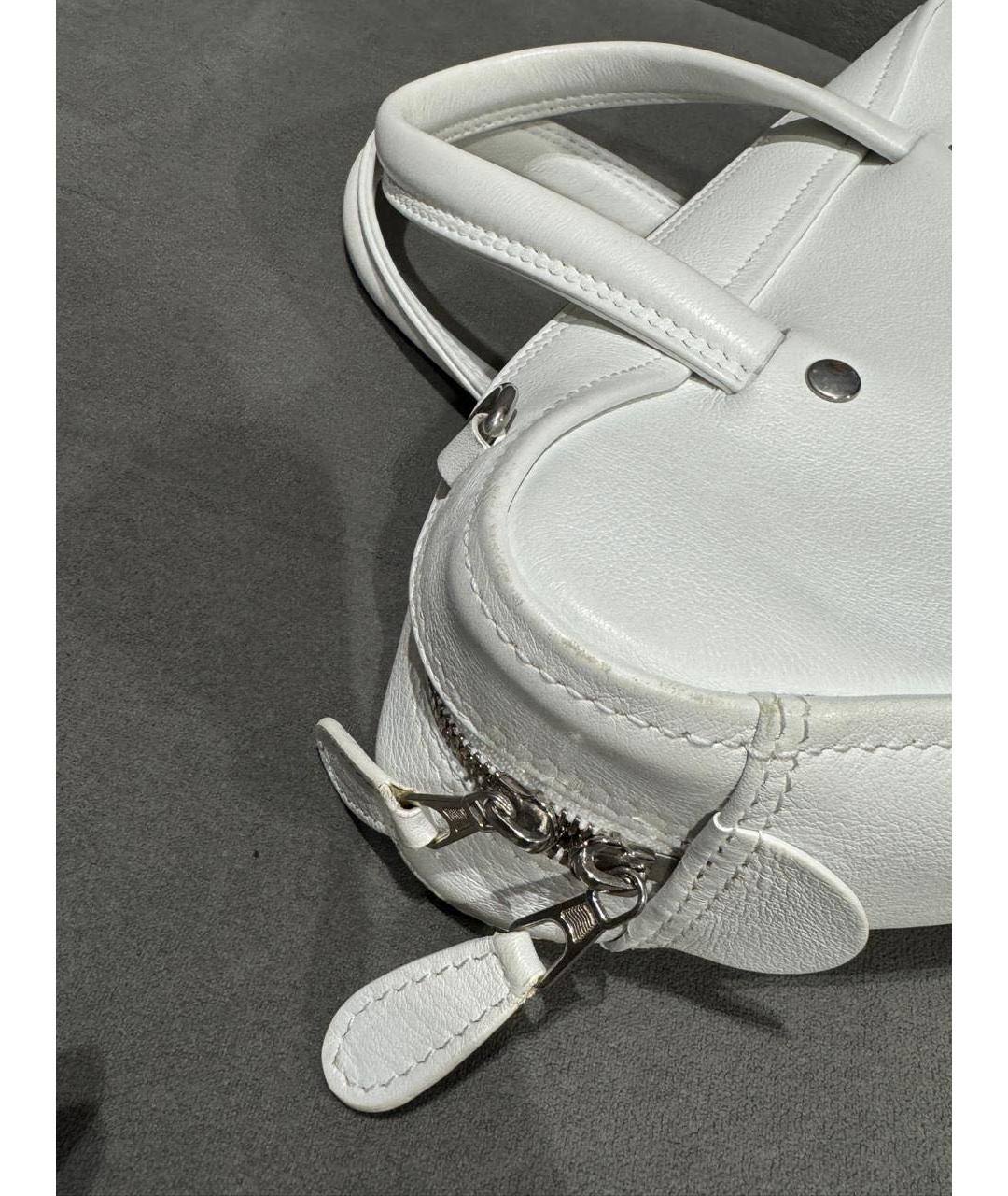 BALENCIAGA Белая кожаная сумка с короткими ручками, фото 2