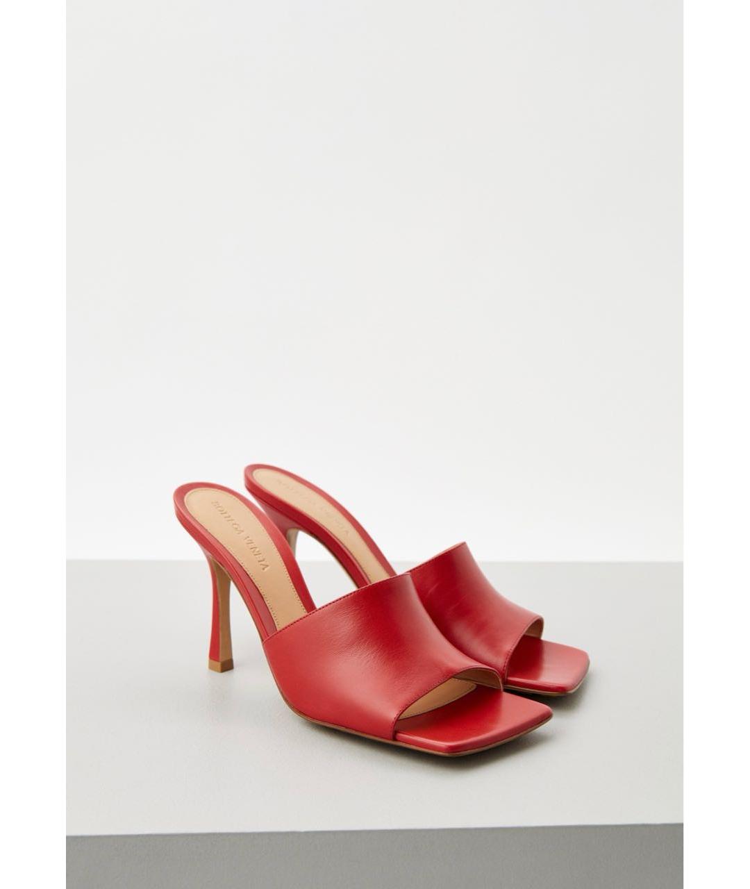 BOTTEGA VENETA Красные кожаные сабо, фото 5