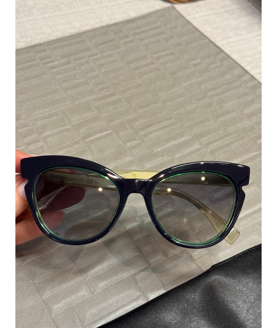 FENDI Мульти пластиковые солнцезащитные очки, фото 3