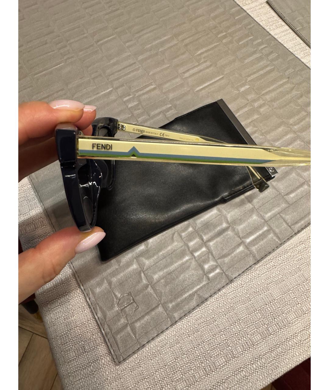 FENDI Мульти пластиковые солнцезащитные очки, фото 6