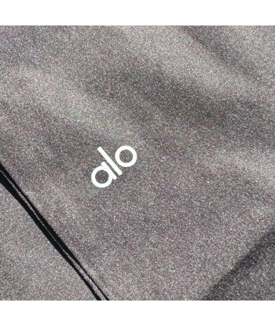 ALO YOGA Черные полиэстеровые спортивные брюки и шорты, фото 7