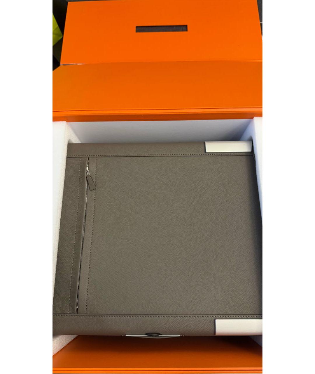 HERMES Коричневый кожаный чемодан, фото 3