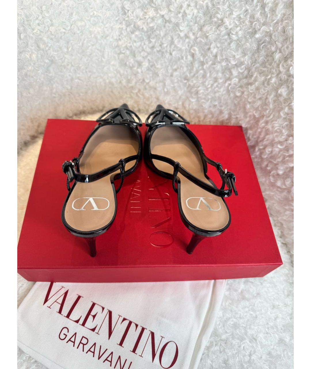 VALENTINO Черные туфли из лакированной кожи, фото 3