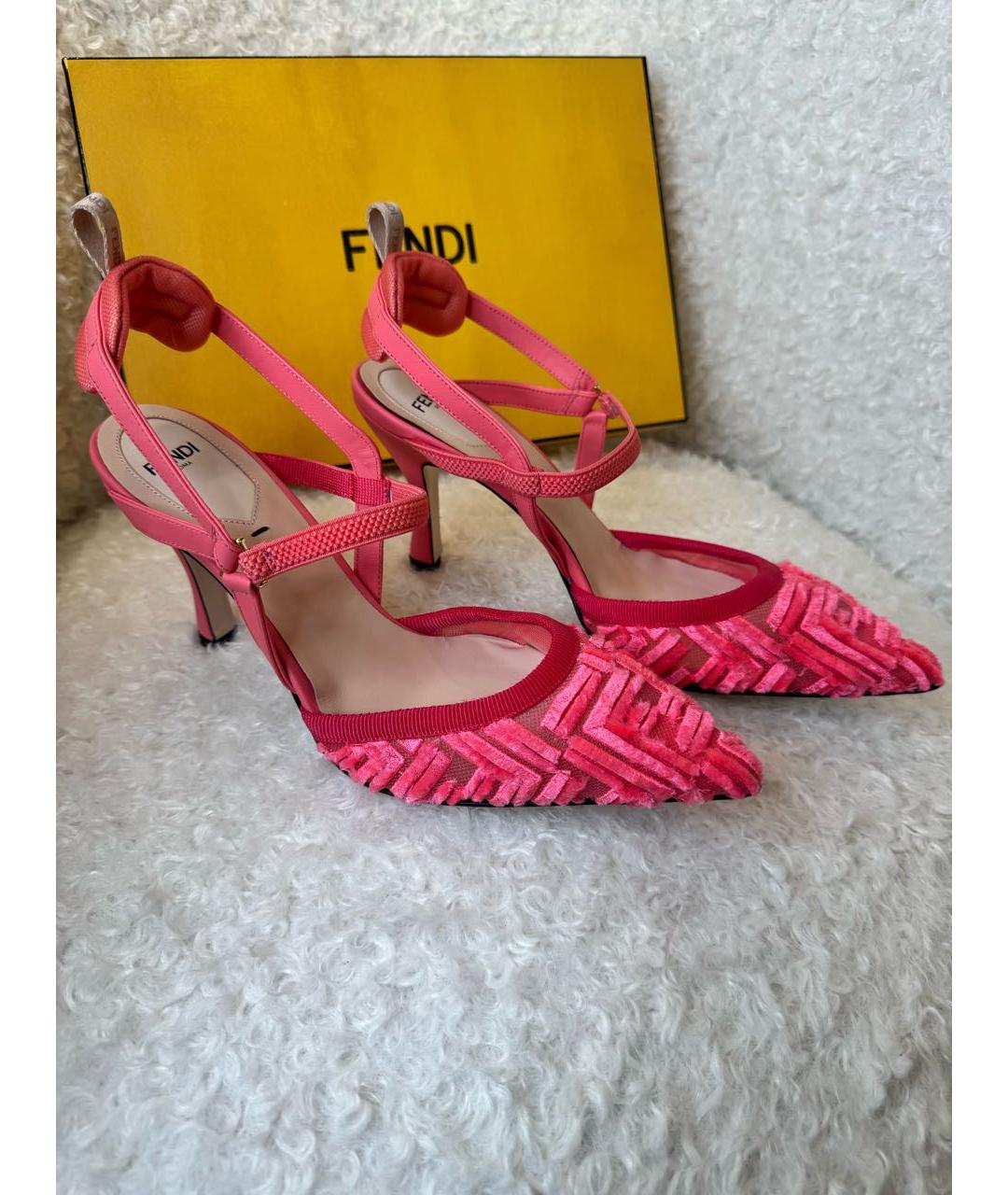 FENDI Розовые текстильные босоножки, фото 5