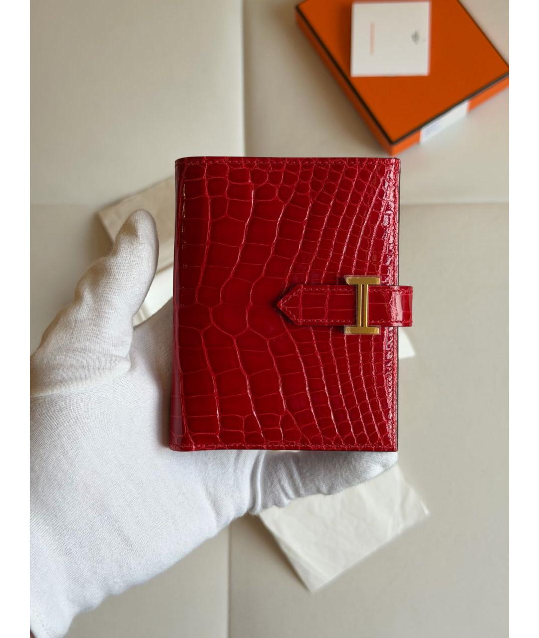 HERMES Красный кошелек из экзотической кожи, фото 2