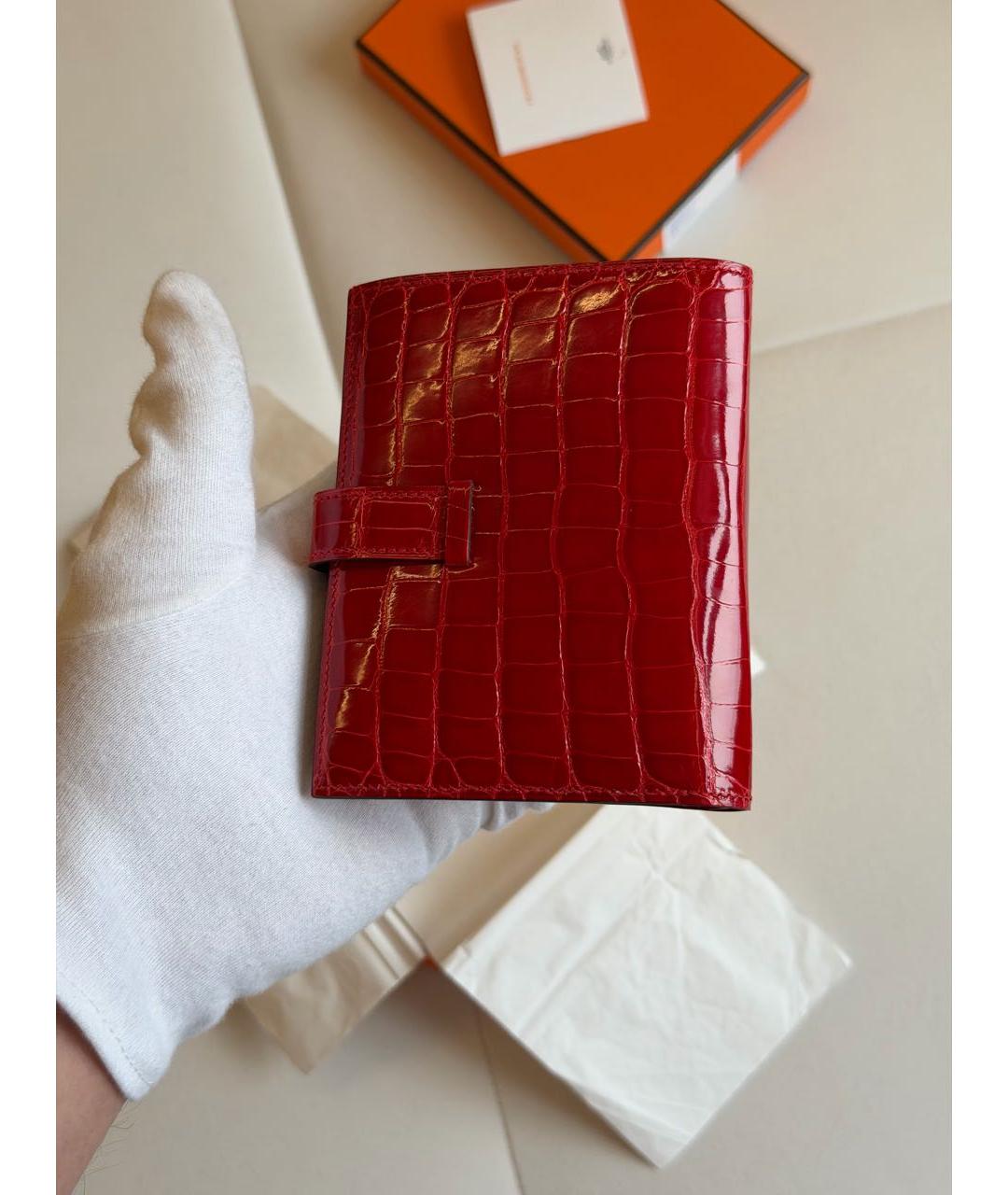 HERMES Красный кошелек из экзотической кожи, фото 6