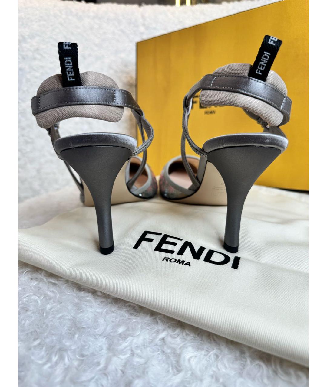 FENDI Серые текстильные туфли, фото 4