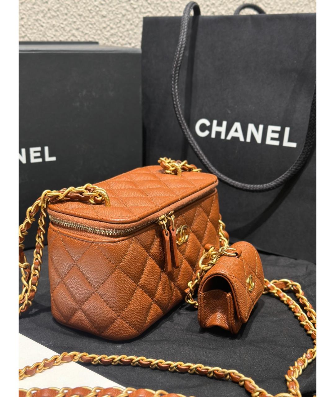 CHANEL Коричневая кожаная сумка через плечо, фото 3