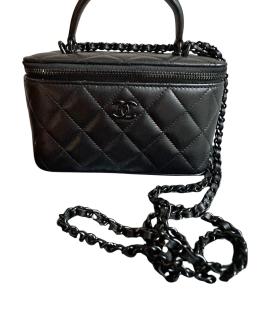 CHANEL Сумка через плечо