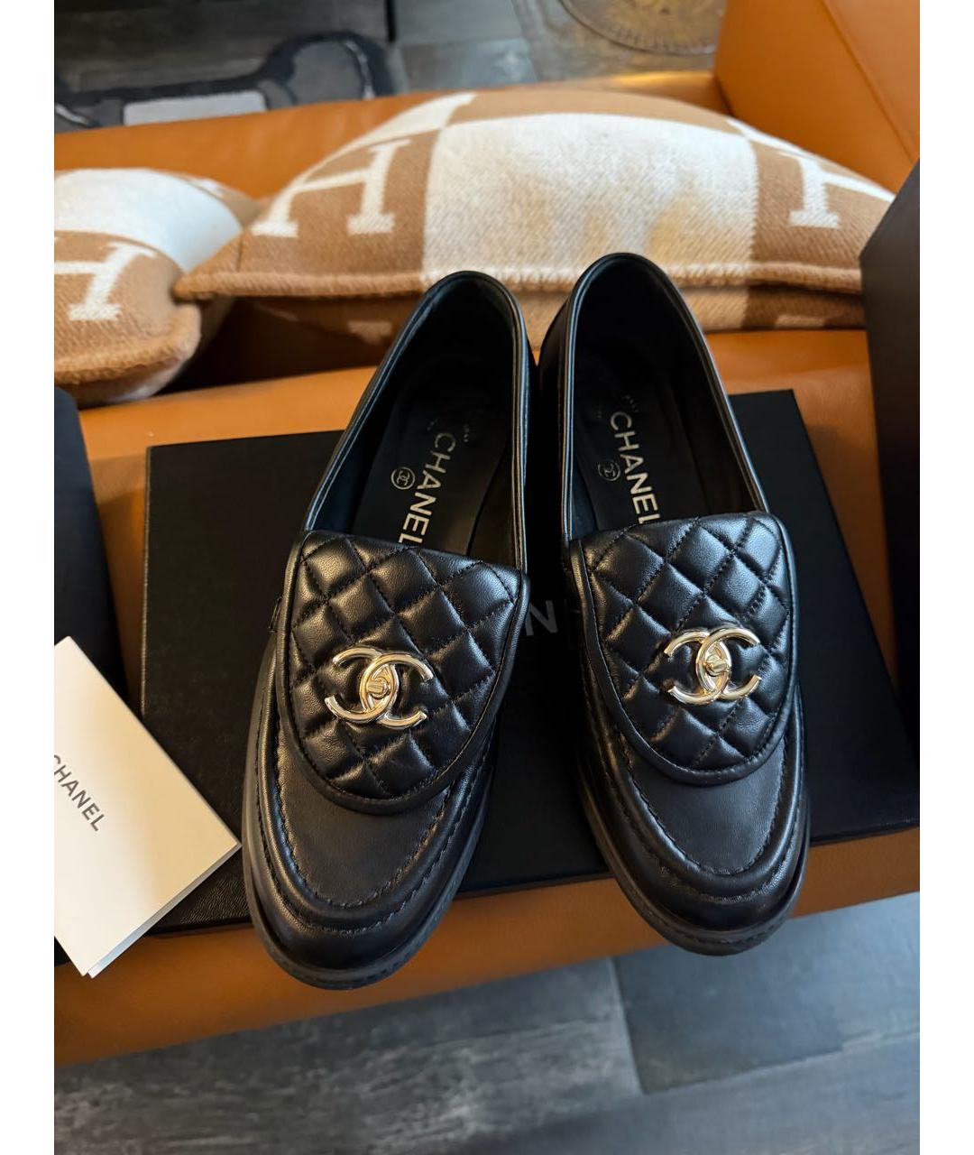 CHANEL Черные кожаные лоферы, фото 2
