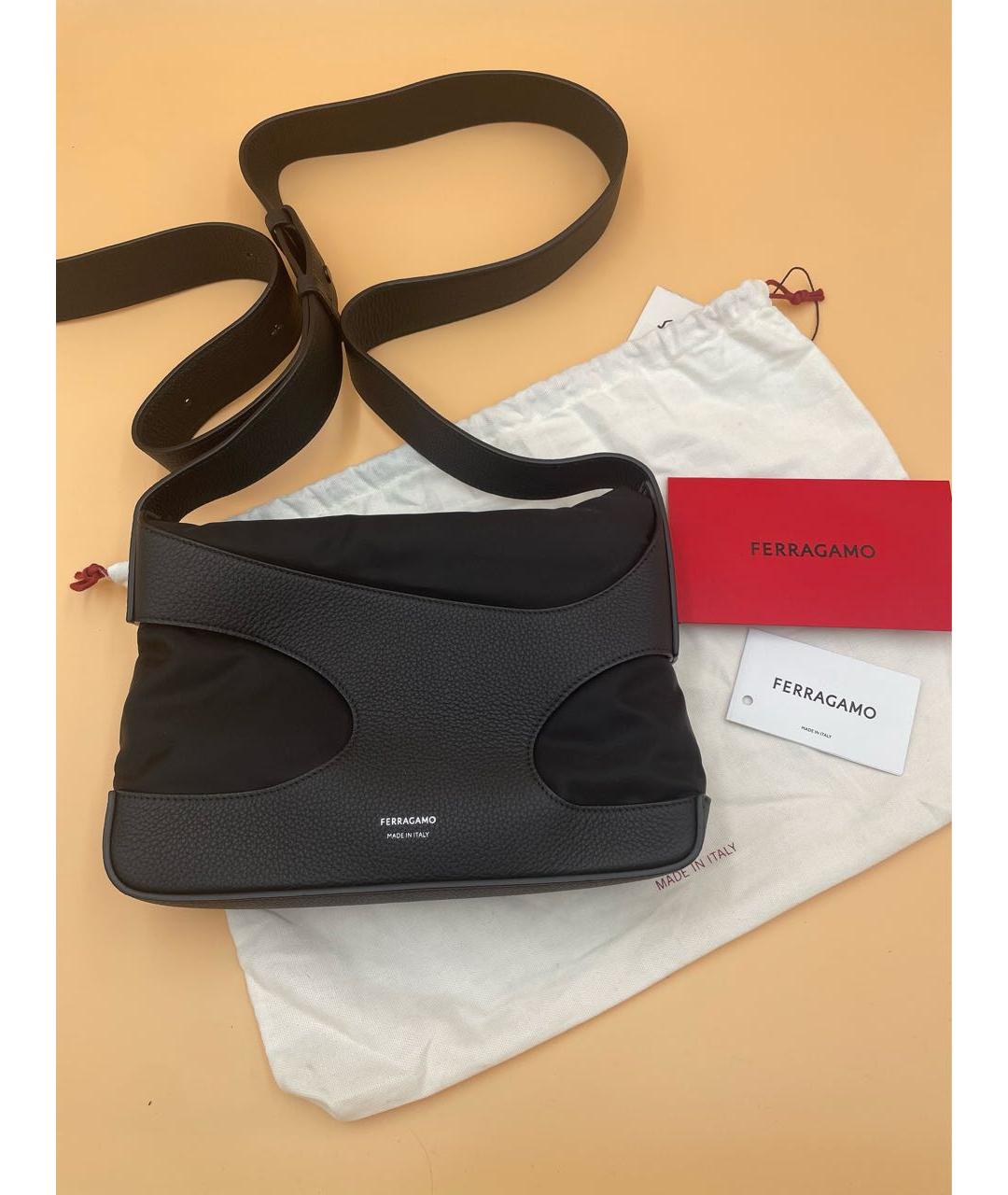 FERRAGAMO Черная кожаная сумка на плечо, фото 9