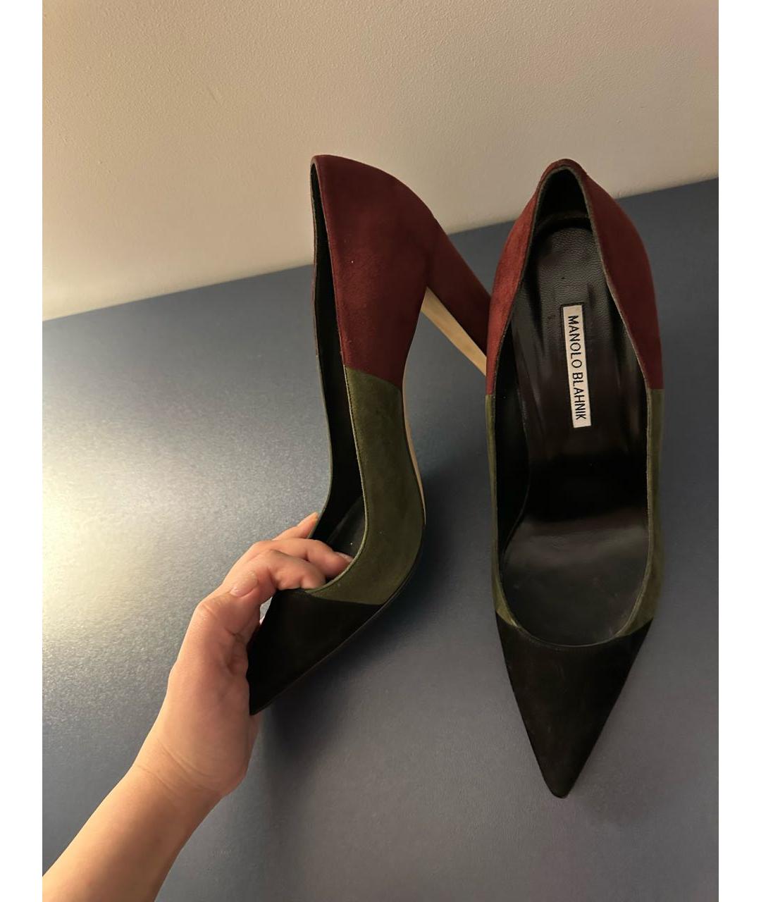 MANOLO BLAHNIK Замшевые туфли, фото 6