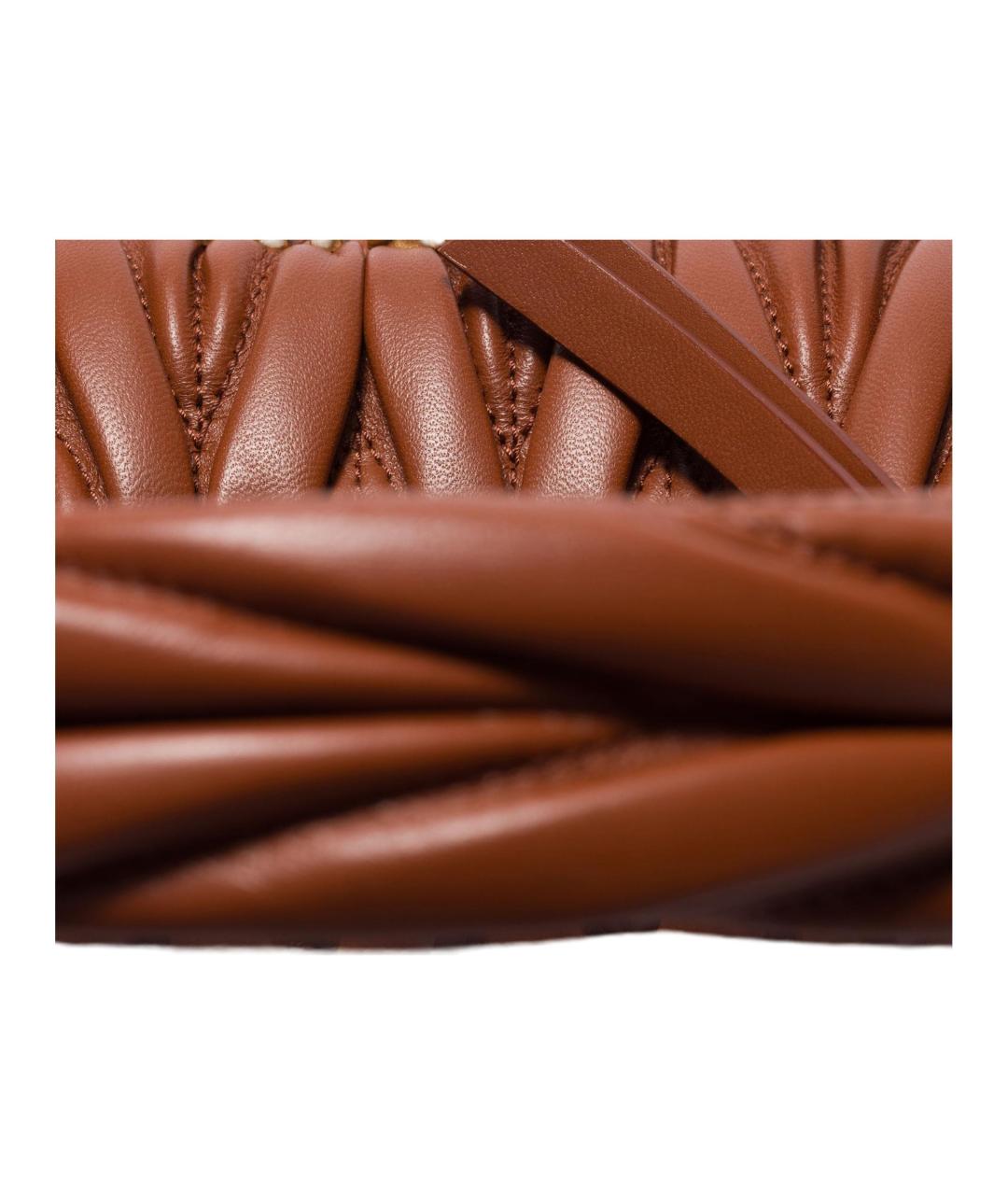 MIU MIU Коричневая кожаная сумка через плечо, фото 5